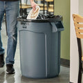 Rubbermaid BRUTE 32-Gallon Vented Container Gray